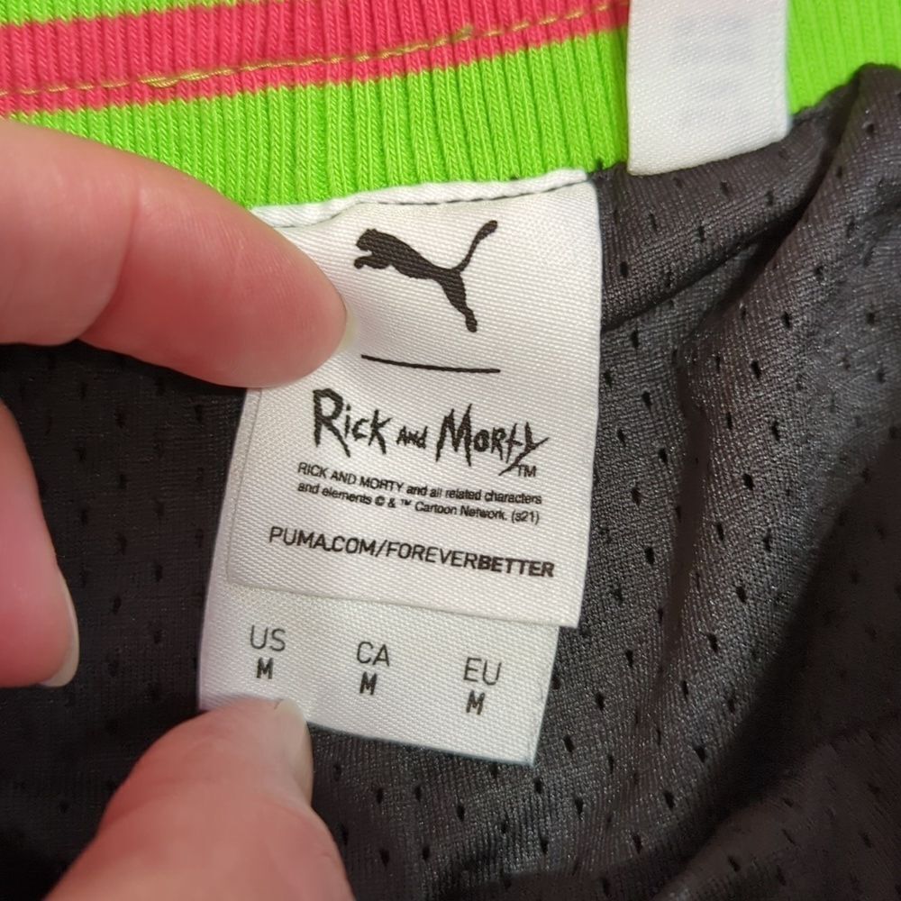 PUMA x RICK AND MORTY Men's Basketball Shorts M - Picture 6 of 8